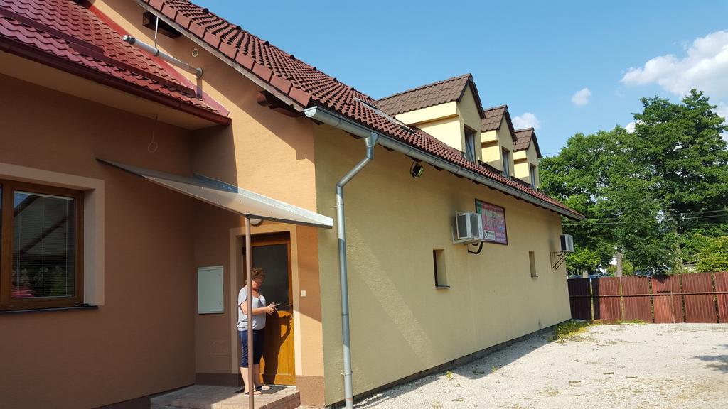 Penzion Solna Jaskyna Turcianske Teplice Ngoại thất bức ảnh